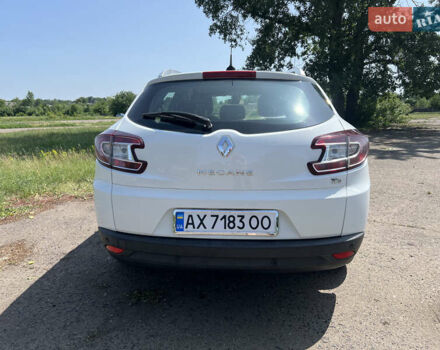 Белый Рено Меган, объемом двигателя 1.4 л и пробегом 191 тыс. км за 8500 $, фото 4 на Automoto.ua