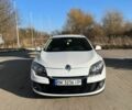 Белый Рено Меган, объемом двигателя 1.5 л и пробегом 250 тыс. км за 7400 $, фото 2 на Automoto.ua