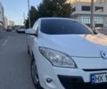 Белый Рено Меган, объемом двигателя 1.5 л и пробегом 280 тыс. км за 6000 $, фото 1 на Automoto.ua