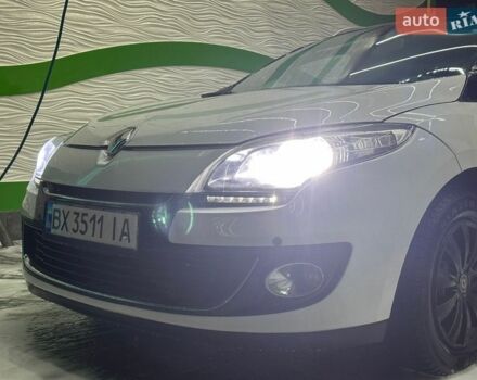 Белый Рено Меган, объемом двигателя 1.46 л и пробегом 286 тыс. км за 6999 $, фото 9 на Automoto.ua