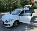 Белый Рено Меган, объемом двигателя 1.5 л и пробегом 225 тыс. км за 7699 $, фото 119 на Automoto.ua