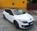 Белый Рено Меган, объемом двигателя 1.5 л и пробегом 270 тыс. км за 8500 $, фото 3 на Automoto.ua