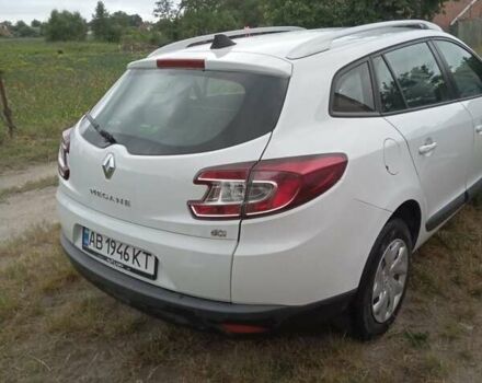Белый Рено Меган, объемом двигателя 1.5 л и пробегом 200 тыс. км за 7600 $, фото 6 на Automoto.ua