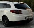 Белый Рено Меган, объемом двигателя 1.5 л и пробегом 275 тыс. км за 5916 $, фото 6 на Automoto.ua