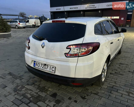 Білий Рено Меган, об'ємом двигуна 1.46 л та пробігом 304 тис. км за 6499 $, фото 7 на Automoto.ua