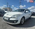 Белый Рено Меган, объемом двигателя 1.5 л и пробегом 222 тыс. км за 6300 $, фото 1 на Automoto.ua