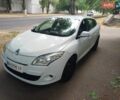Белый Рено Меган, объемом двигателя 1.5 л и пробегом 350 тыс. км за 5000 $, фото 1 на Automoto.ua