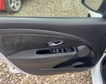 Белый Рено Меган, объемом двигателя 1.5 л и пробегом 255 тыс. км за 6599 $, фото 6 на Automoto.ua