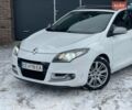 Білий Рено Меган, об'ємом двигуна 1.46 л та пробігом 200 тис. км за 8850 $, фото 3 на Automoto.ua