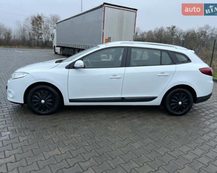 Білий Рено Меган, об'ємом двигуна 1.5 л та пробігом 250 тис. км за 7900 $, фото 3 на Automoto.ua