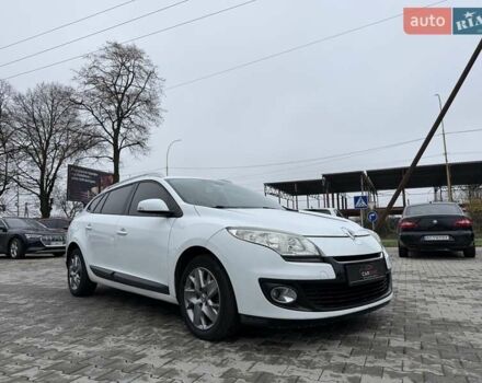 Белый Рено Меган, объемом двигателя 1.46 л и пробегом 306 тыс. км за 7200 $, фото 16 на Automoto.ua
