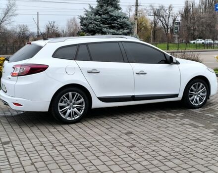 Білий Рено Меган, об'ємом двигуна 1.5 л та пробігом 238 тис. км за 8900 $, фото 4 на Automoto.ua