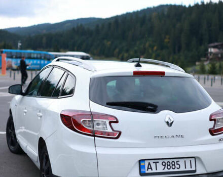 Рено Меган 2012 в Калуше на Automoto.ua Белый Рено Меган, объемом двигателя 1.5 л и пробегом 315 тыс. км за 8499 $, фото 7 на Automoto.ua