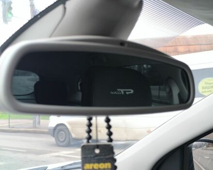 Білий Рено Меган, об'ємом двигуна 1.5 л та пробігом 238 тис. км за 8900 $, фото 11 на Automoto.ua