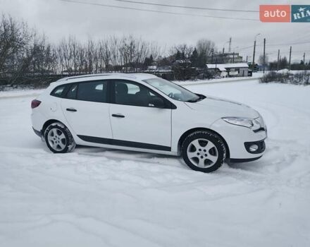 Білий Рено Меган, об'ємом двигуна 1.6 л та пробігом 194 тис. км за 7700 $, фото 3 на Automoto.ua