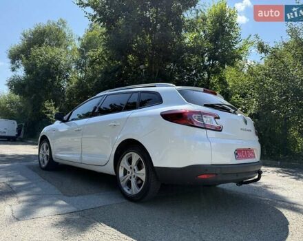 Белый Рено Меган, объемом двигателя 1.5 л и пробегом 225 тыс. км за 7699 $, фото 108 на Automoto.ua
