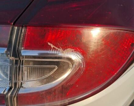 Белый Рено Меган, объемом двигателя 1.46 л и пробегом 331 тыс. км за 7350 $, фото 5 на Automoto.ua