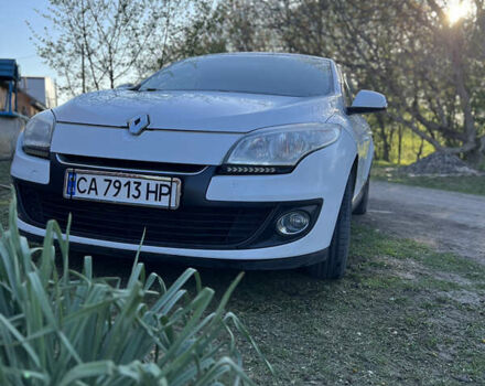 Білий Рено Меган, об'ємом двигуна 1.46 л та пробігом 297 тис. км за 7200 $, фото 35 на Automoto.ua