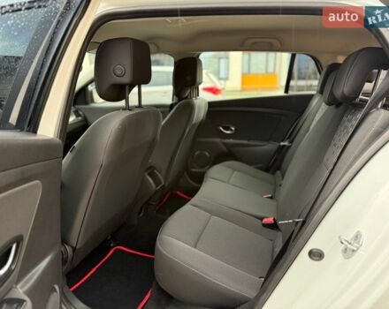 Білий Рено Меган, об'ємом двигуна 1.5 л та пробігом 202 тис. км за 7200 $, фото 61 на Automoto.ua