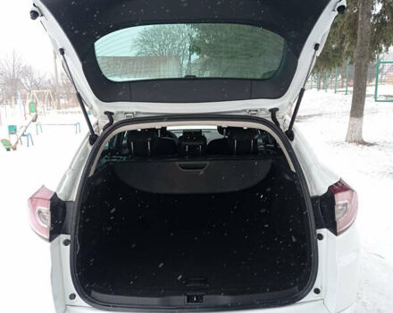 Белый Рено Меган, объемом двигателя 1.5 л и пробегом 276 тыс. км за 7550 $, фото 16 на Automoto.ua