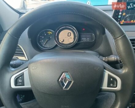 Белый Рено Меган, объемом двигателя 1.5 л и пробегом 248 тыс. км за 7200 $, фото 12 на Automoto.ua