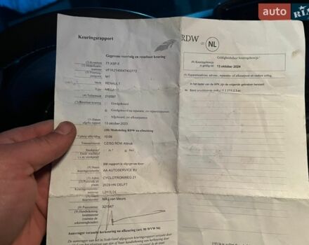 Белый Рено Меган, объемом двигателя 1.5 л и пробегом 250 тыс. км за 7400 $, фото 54 на Automoto.ua