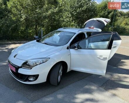 Белый Рено Меган, объемом двигателя 1.5 л и пробегом 225 тыс. км за 7699 $, фото 118 на Automoto.ua