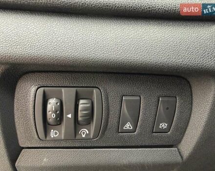 Білий Рено Меган, об'ємом двигуна 1.5 л та пробігом 228 тис. км за 8999 $, фото 100 на Automoto.ua