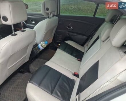 Білий Рено Меган, об'ємом двигуна 1.46 л та пробігом 327 тис. км за 6700 $, фото 10 на Automoto.ua