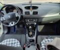 Белый Рено Меган, объемом двигателя 1.5 л и пробегом 295 тыс. км за 6499 $, фото 4 на Automoto.ua