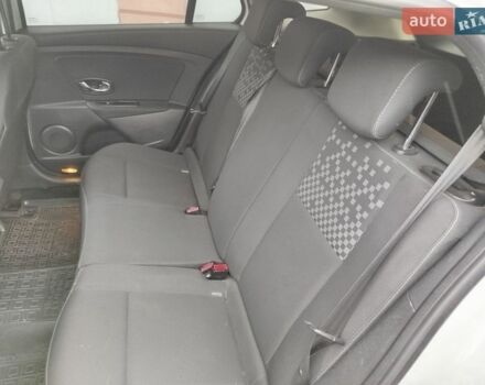 Білий Рено Меган, об'ємом двигуна 1.5 л та пробігом 265 тис. км за 6300 $, фото 25 на Automoto.ua