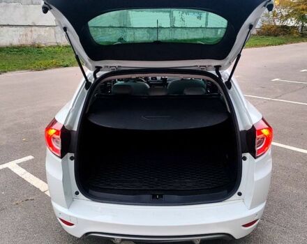 Белый Рено Меган, объемом двигателя 1.5 л и пробегом 264 тыс. км за 8200 $, фото 13 на Automoto.ua