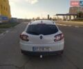 Белый Рено Меган, объемом двигателя 1.5 л и пробегом 270 тыс. км за 8500 $, фото 21 на Automoto.ua