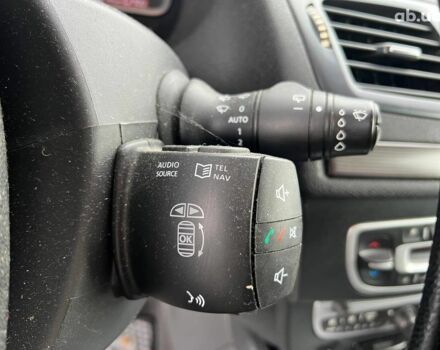 Білий Рено Меган, об'ємом двигуна 1.5 л та пробігом 240 тис. км за 8190 $, фото 23 на Automoto.ua