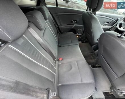 Білий Рено Меган, об'ємом двигуна 1.5 л та пробігом 274 тис. км за 6500 $, фото 54 на Automoto.ua