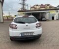 Белый Рено Меган, объемом двигателя 1.5 л и пробегом 260 тыс. км за 7600 $, фото 3 на Automoto.ua