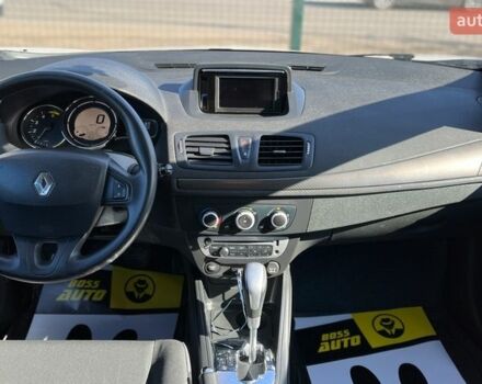 Білий Рено Меган, об'ємом двигуна 1.46 л та пробігом 269 тис. км за 8200 $, фото 9 на Automoto.ua