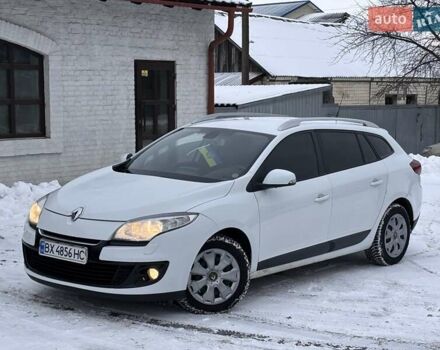 Білий Рено Меган, об'ємом двигуна 1.46 л та пробігом 265 тис. км за 6990 $, фото 1 на Automoto.ua