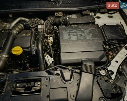 Білий Рено Меган, об'ємом двигуна 1.5 л та пробігом 261 тис. км за 7600 $, фото 35 на Automoto.ua