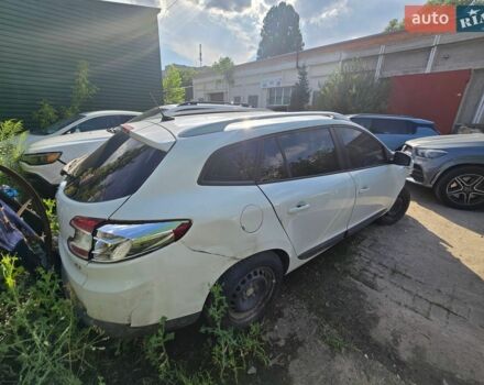 Білий Рено Меган, об'ємом двигуна 1.46 л та пробігом 243 тис. км за 2700 $, фото 5 на Automoto.ua