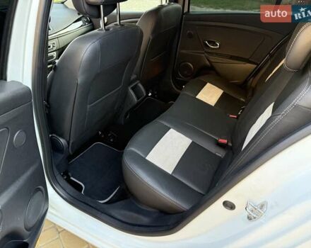 Белый Рено Меган, объемом двигателя 1.5 л и пробегом 225 тыс. км за 7699 $, фото 148 на Automoto.ua