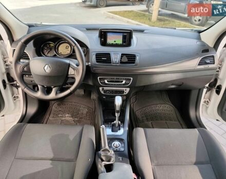 Білий Рено Меган, об'ємом двигуна 1.5 л та пробігом 250 тис. км за 6999 $, фото 52 на Automoto.ua