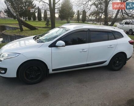 Білий Рено Меган, об'ємом двигуна 1.5 л та пробігом 240 тис. км за 7650 $, фото 2 на Automoto.ua