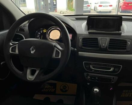 Белый Рено Меган, объемом двигателя 1.5 л и пробегом 256 тыс. км за 7350 $, фото 18 на Automoto.ua