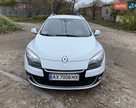 Белый Рено Меган, объемом двигателя 1.46 л и пробегом 300 тыс. км за 5850 $, фото 6 на Automoto.ua