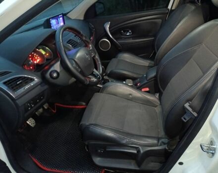 Білий Рено Меган, об'ємом двигуна 1.5 л та пробігом 261 тис. км за 7600 $, фото 10 на Automoto.ua