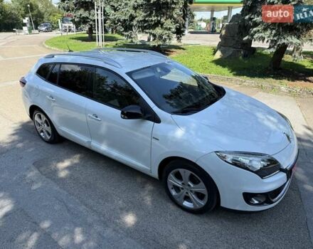 Белый Рено Меган, объемом двигателя 1.5 л и пробегом 225 тыс. км за 7699 $, фото 114 на Automoto.ua