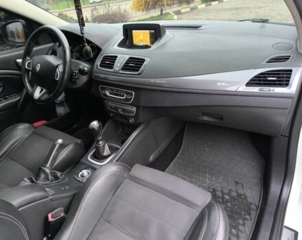 Білий Рено Меган, об'ємом двигуна 1.5 л та пробігом 238 тис. км за 8900 $, фото 16 на Automoto.ua