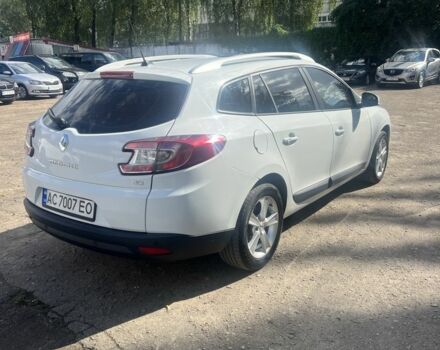 Белый Рено Меган, объемом двигателя 1.5 л и пробегом 240 тыс. км за 8000 $, фото 4 на Automoto.ua