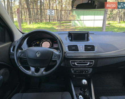 Білий Рено Меган, об'ємом двигуна 1.5 л та пробігом 210 тис. км за 6500 $, фото 29 на Automoto.ua